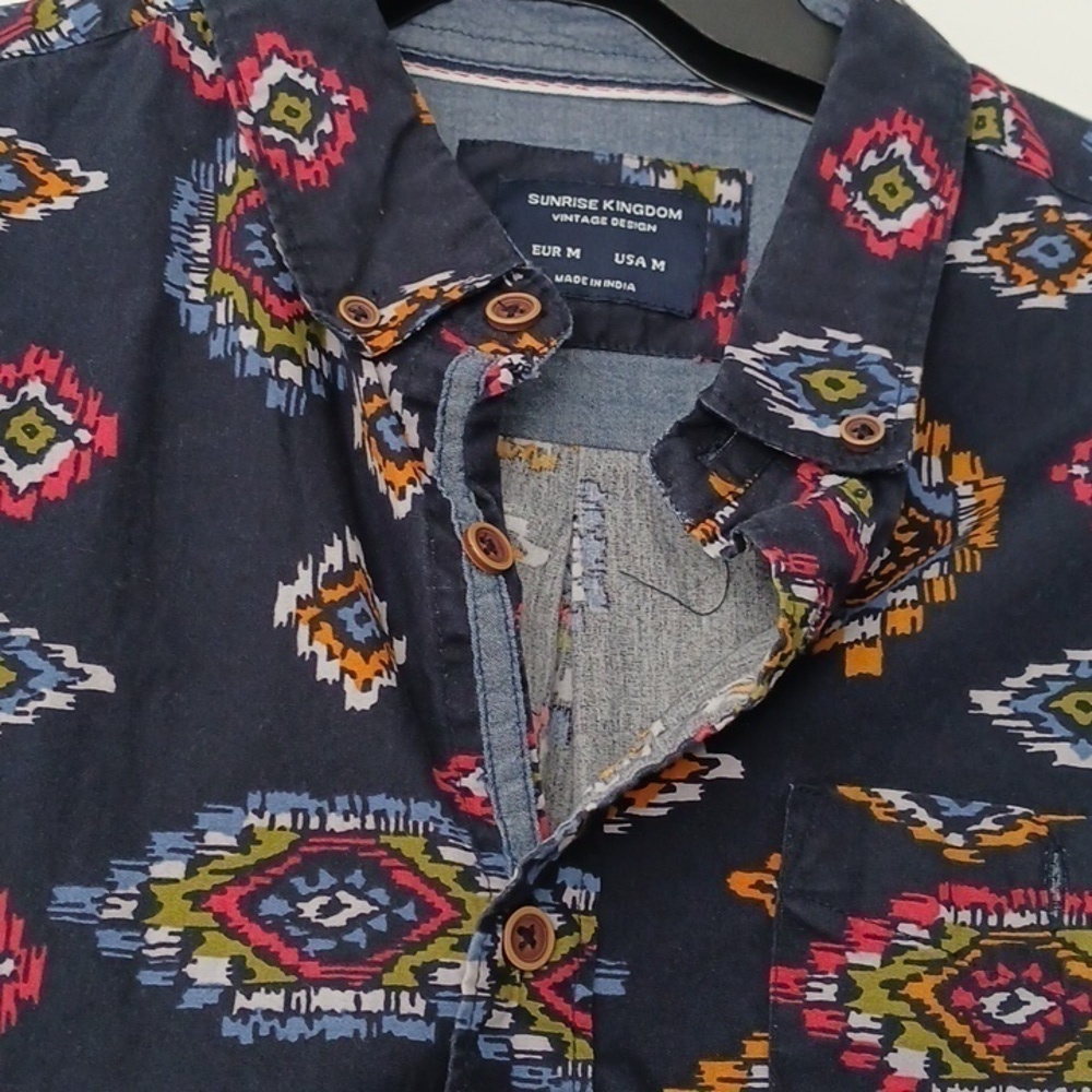 Sunrise Kingdom Button Up Shirt - Picture 3 of 6